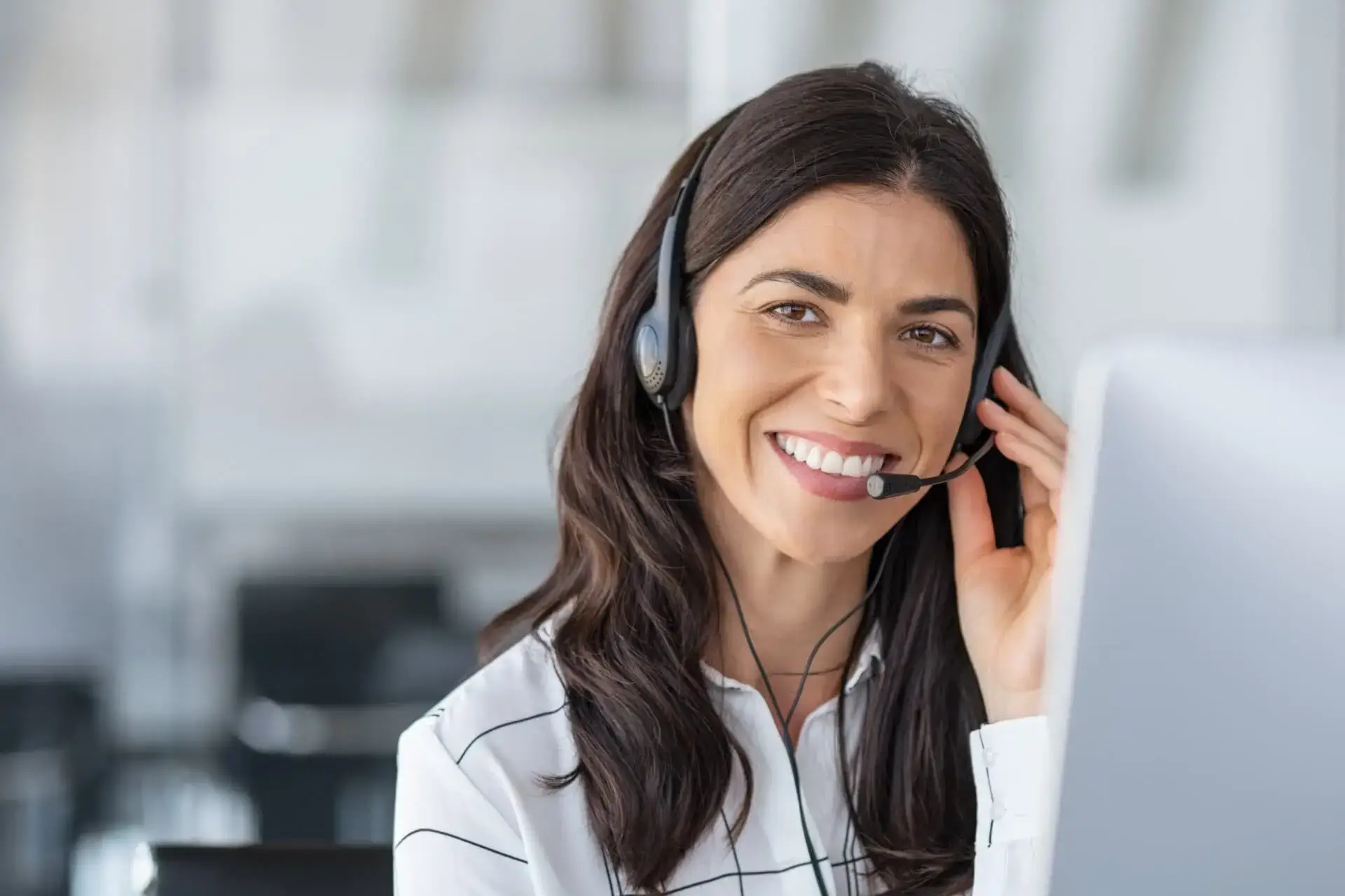 law-firm-call-center-agent